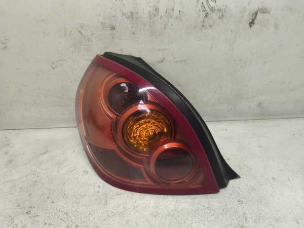 FEU GAUCHE NISSAN - Vue 1